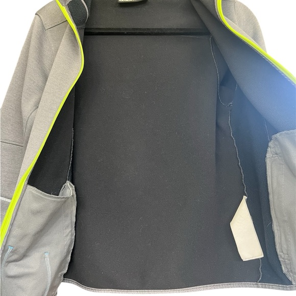Under Armour Gray Jacket with Neon Yellow Trim, Youth Large - Picture 3 of 5